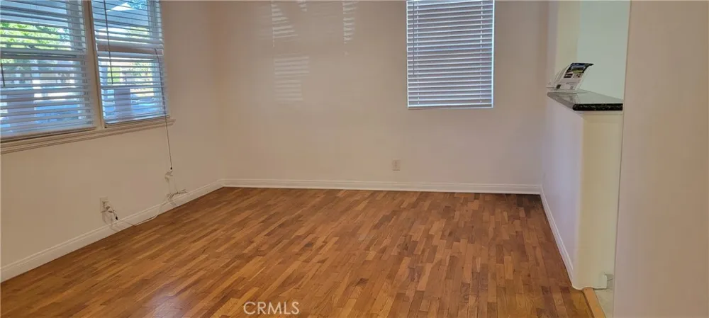 1948 Warren San Fernando, CA 91340