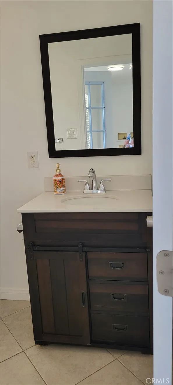 1948 Warren San Fernando, CA 91340