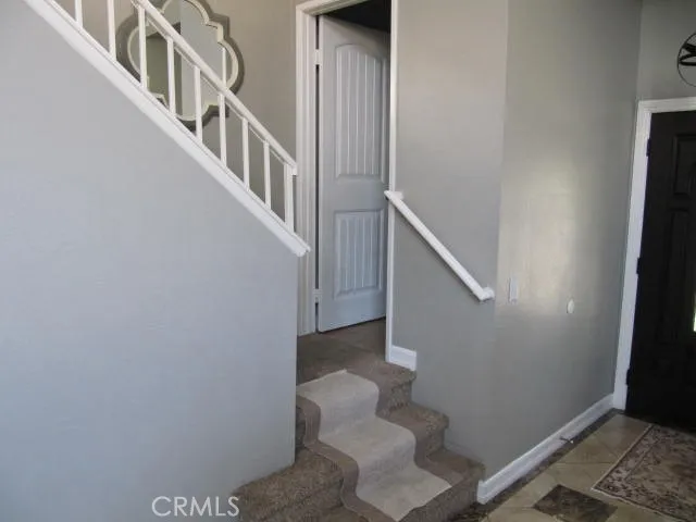 687 Pointe Vista Corona, CA 92881