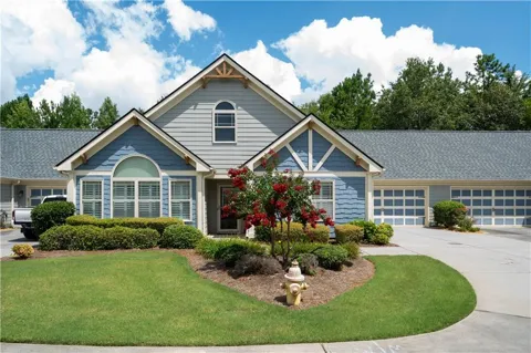 18 Mary Lane NE