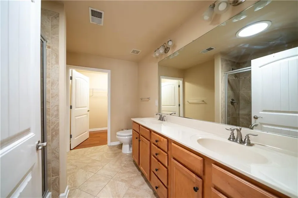 18 Mary Lane NE White, GA 30184