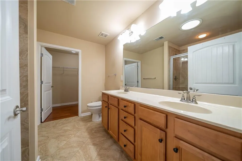 18 Mary Lane NE White, GA 30184
