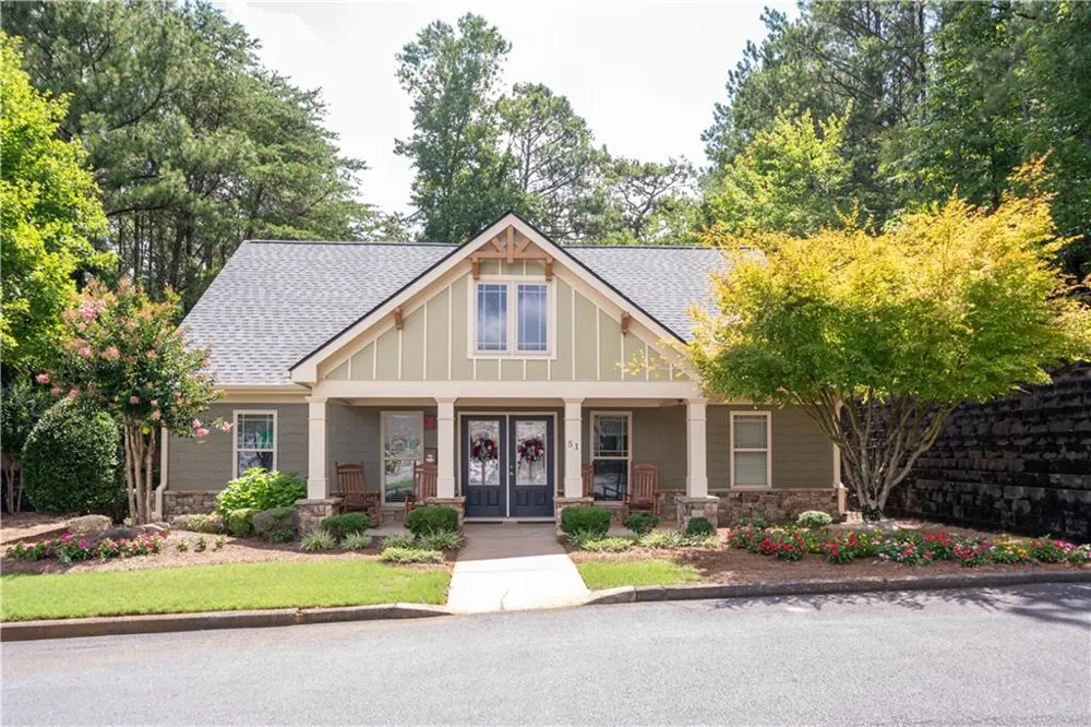 18 Mary Lane NE White, GA 30184
