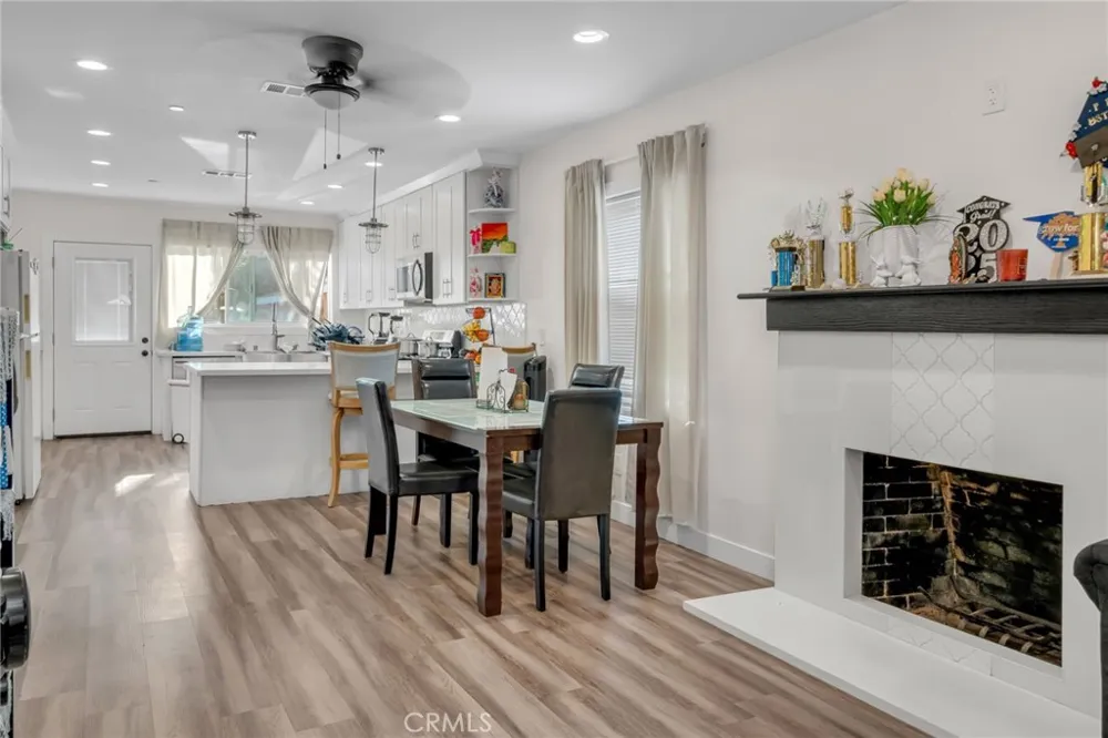 1247 Neptune Avenue Wilmington, CA 90744