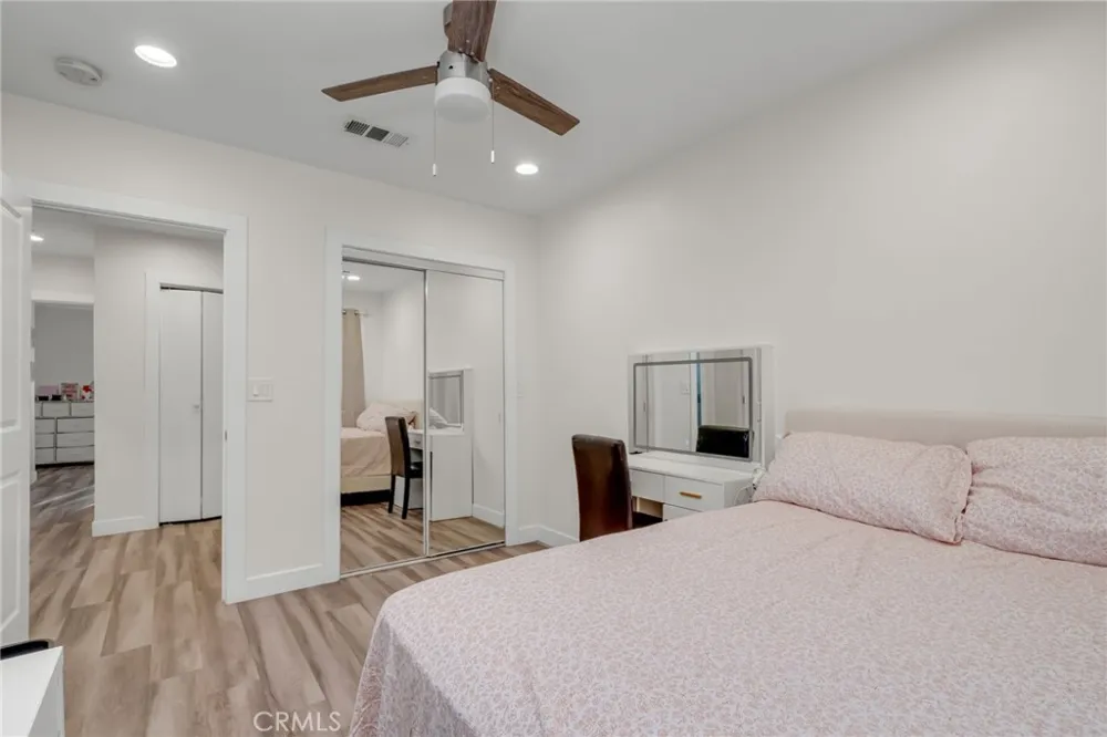 1247 Neptune Avenue Wilmington, CA 90744