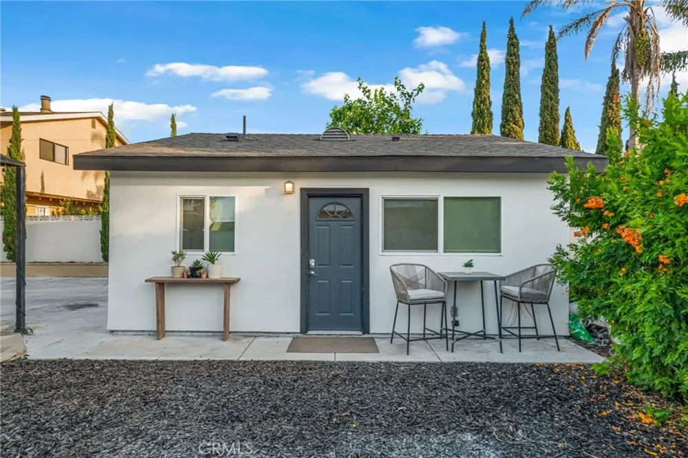 1247 Neptune Avenue Wilmington, CA 90744