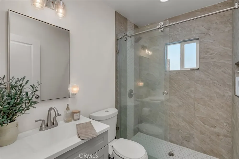 1247 Neptune Avenue Wilmington, CA 90744