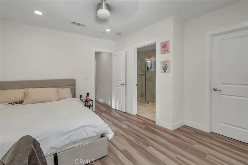 1247 Neptune Avenue Wilmington, CA 90744