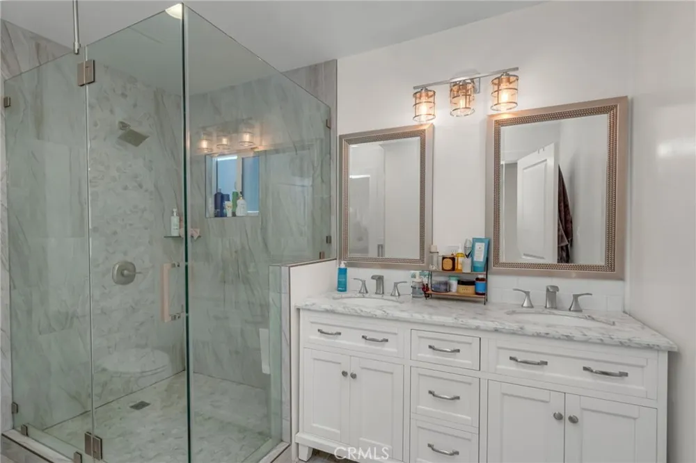 1247 Neptune Avenue Wilmington, CA 90744