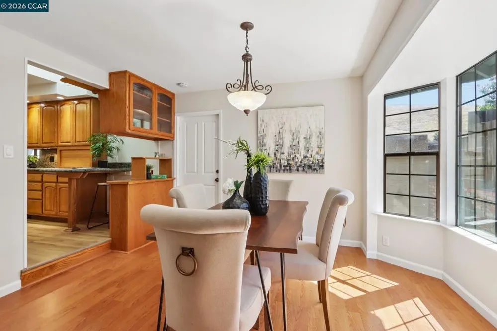 5456 Degnan Dr Martinez, CA 94553