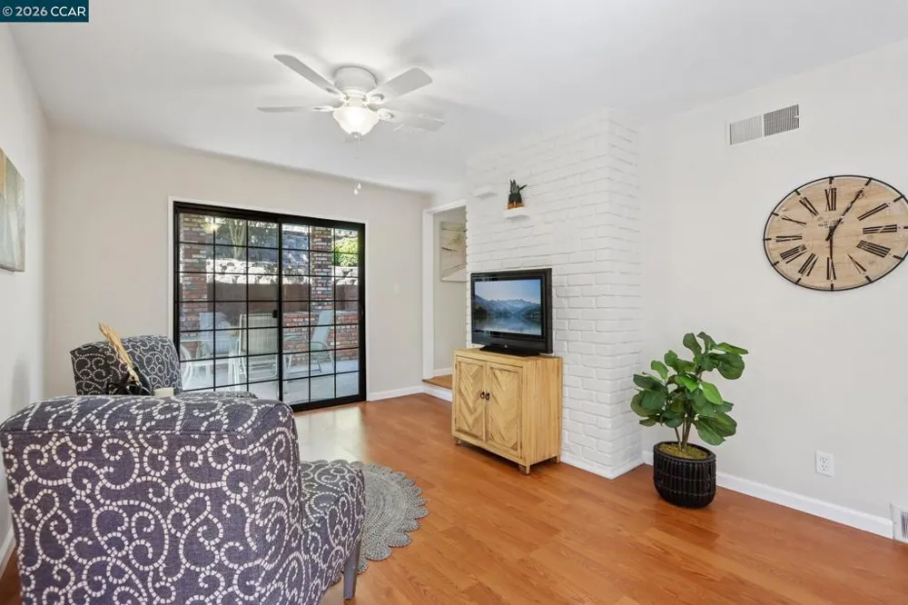 5456 Degnan Dr Martinez, CA 94553