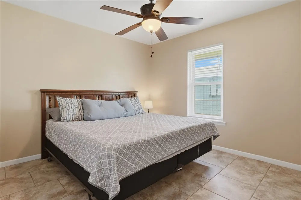464 Sunset Drive Ingleside, TX 78362
