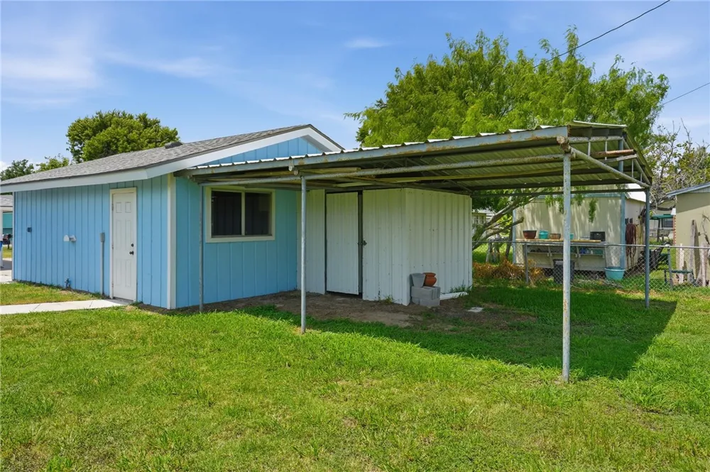 464 Sunset Drive Ingleside, TX 78362