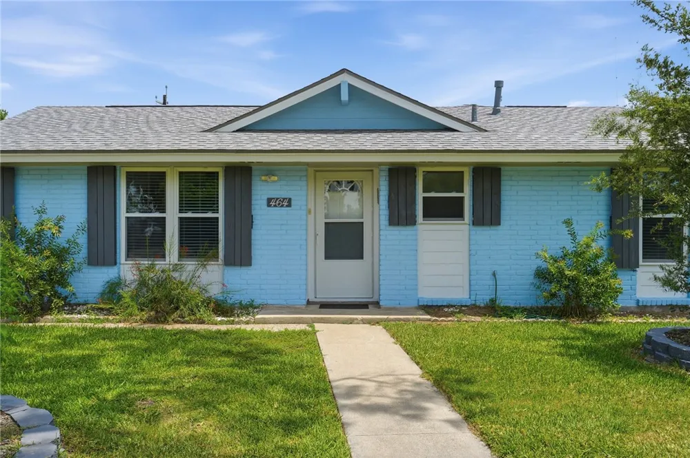 464 Sunset Drive Ingleside, TX 78362