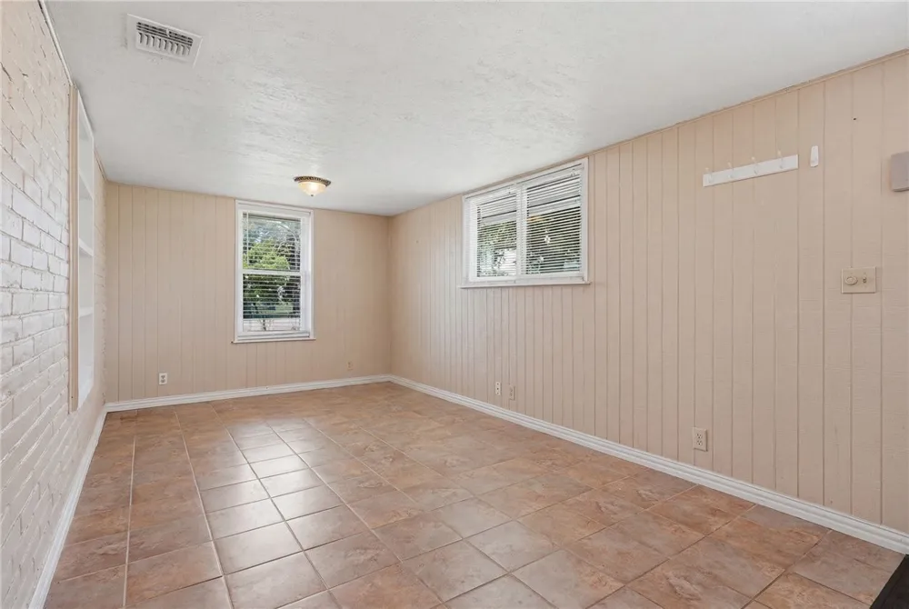 464 Sunset Drive Ingleside, TX 78362