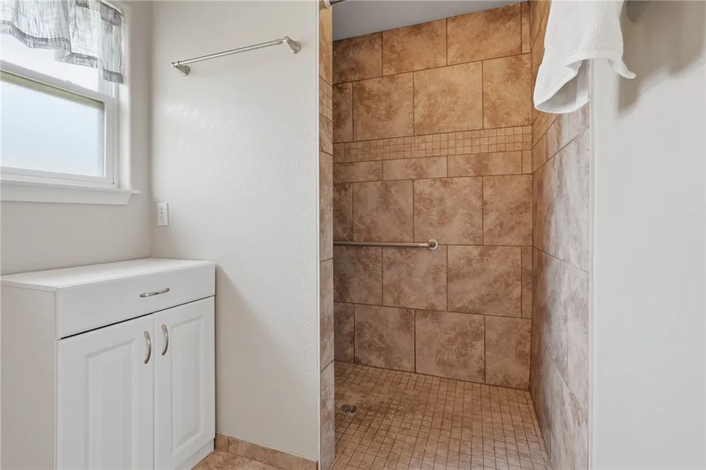 464 Sunset Drive Ingleside, TX 78362