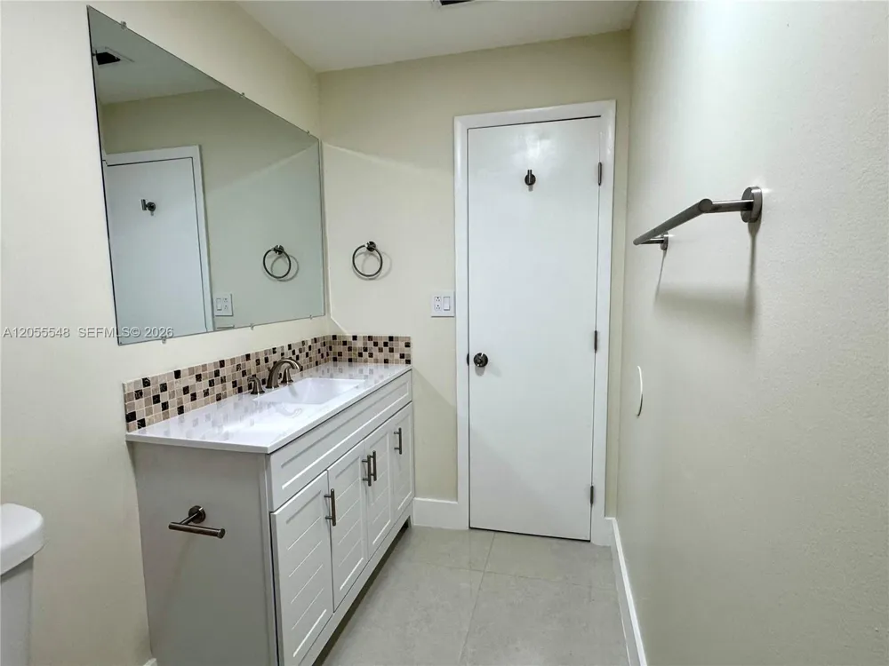 19360 SW 103rd Ct #A Cutler Bay, FL 33157