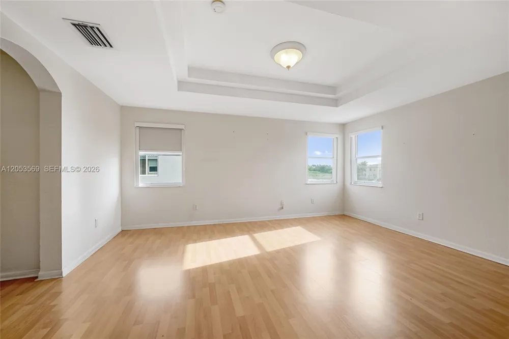 850 NW 168th Ave Pembroke Pines, FL 33028