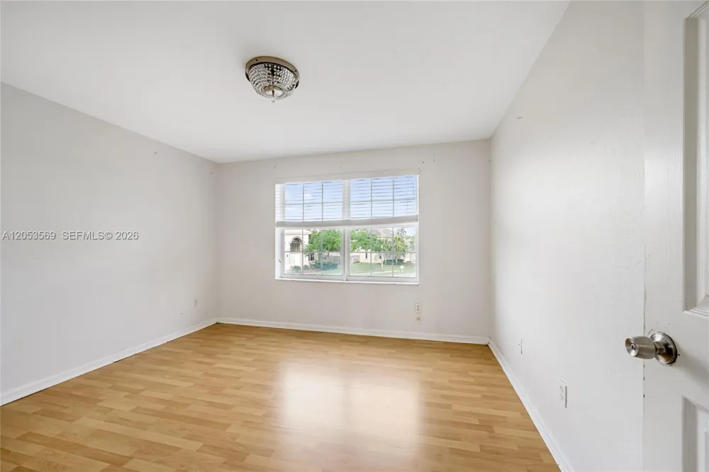 850 NW 168th Ave Pembroke Pines, FL 33028