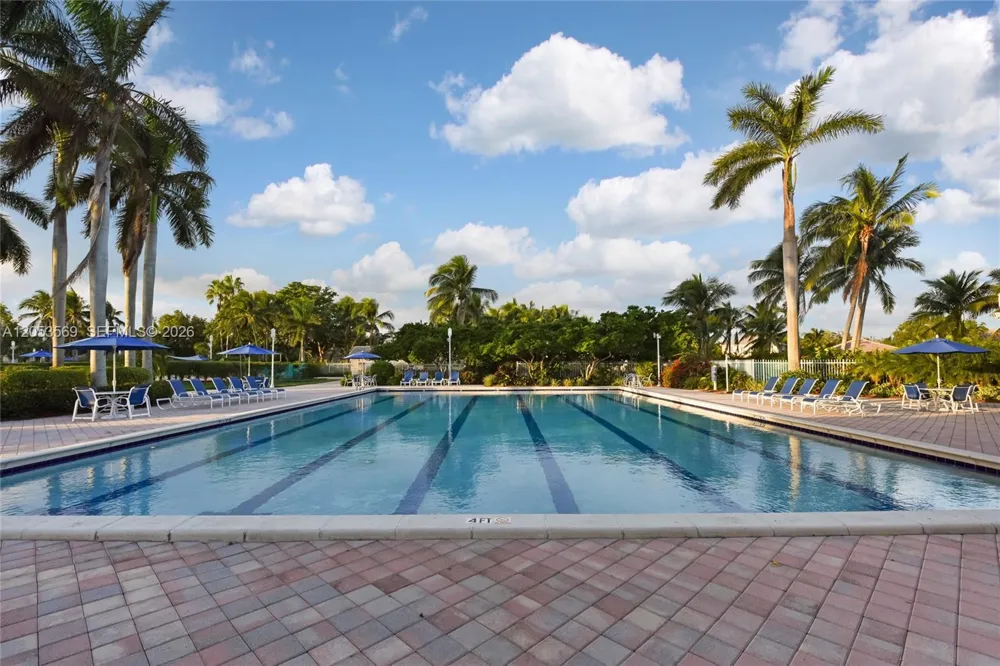 850 NW 168th Ave Pembroke Pines, FL 33028