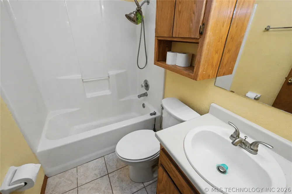 1208 SW 14th Court Wagoner, OK 74467