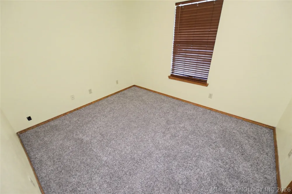 1208 SW 14th Court Wagoner, OK 74467