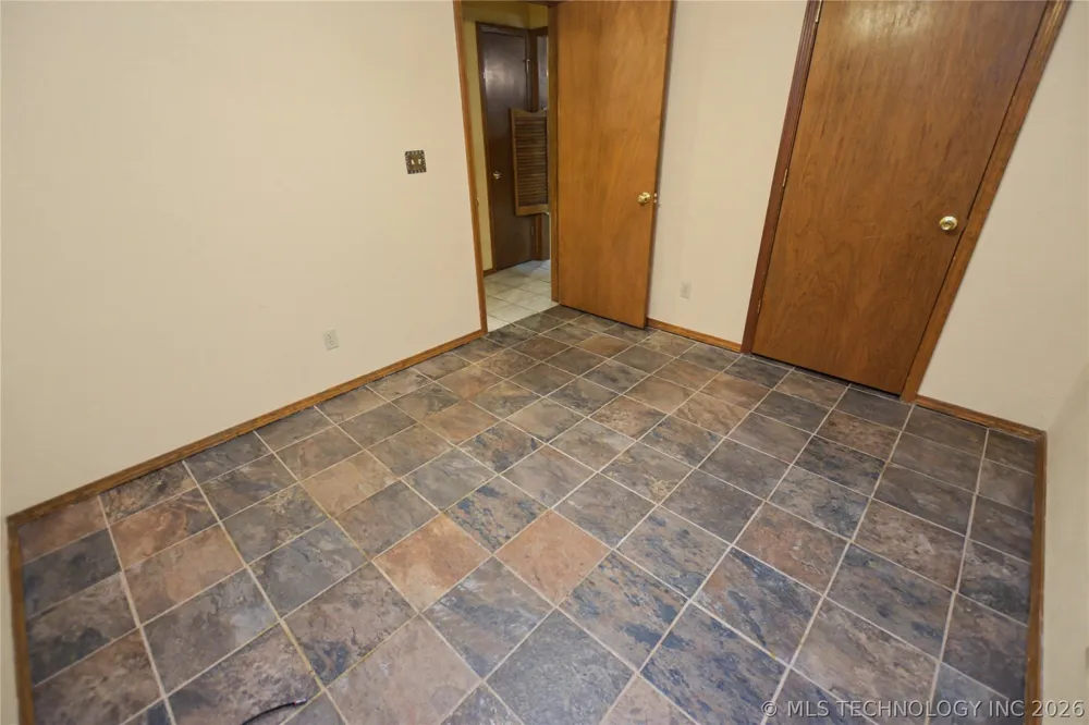 1208 SW 14th Court Wagoner, OK 74467