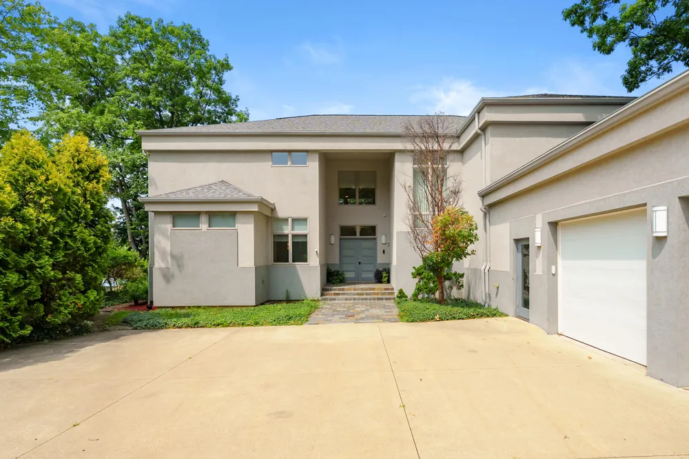 20 Hiawatha Drive Battle Creek City, MI 49015