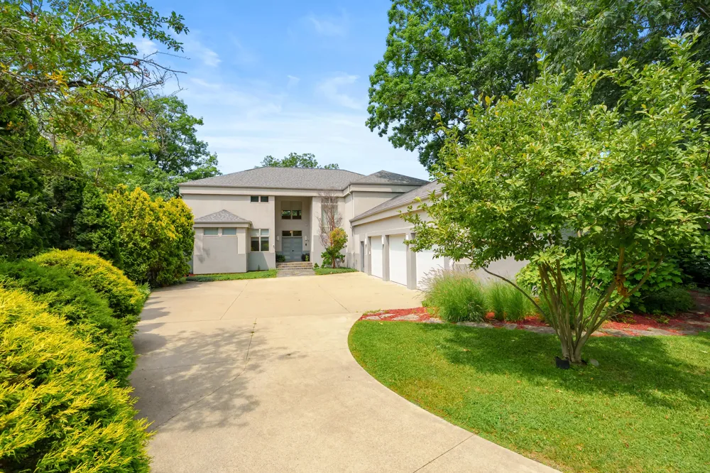 20 Hiawatha Drive Battle Creek City, MI 49015