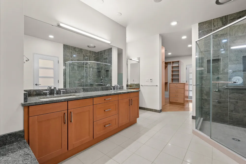 20 Hiawatha Drive Battle Creek City, MI 49015