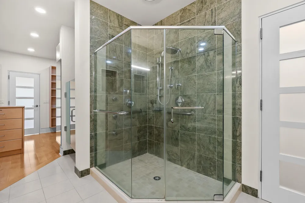 20 Hiawatha Drive Battle Creek City, MI 49015