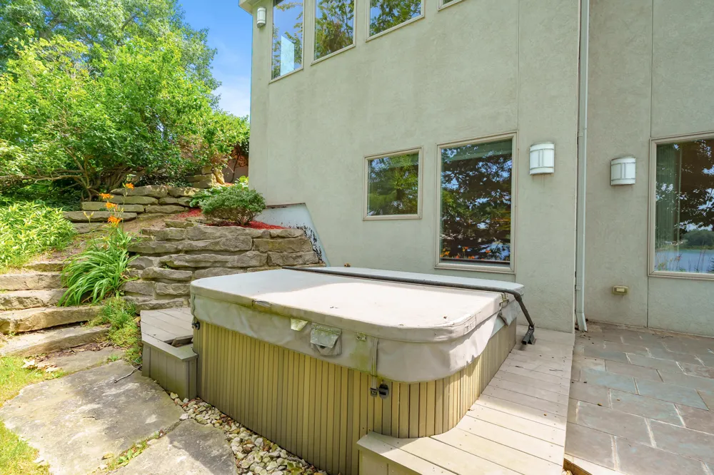 20 Hiawatha Drive Battle Creek City, MI 49015