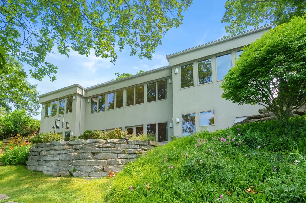 20 Hiawatha Drive Battle Creek City, MI 49015