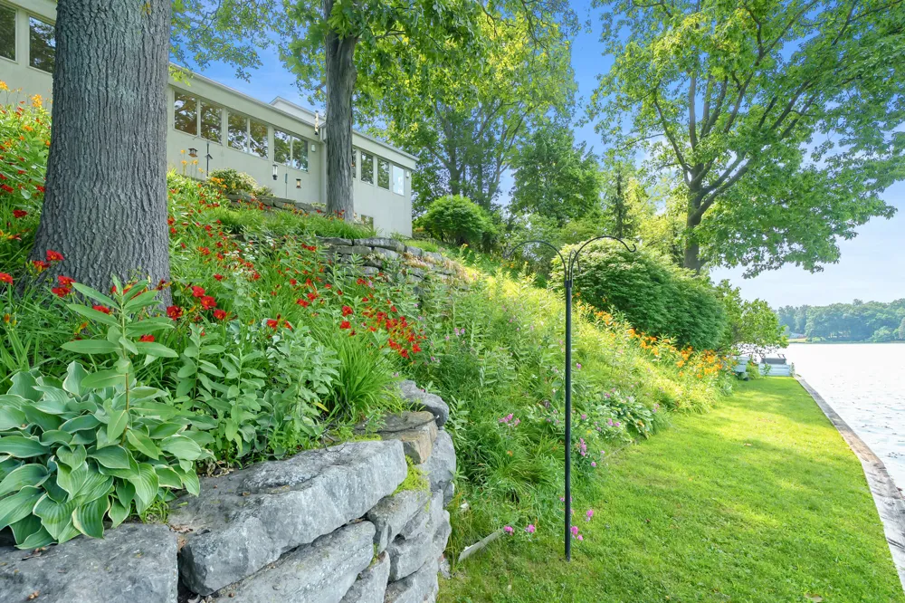 20 Hiawatha Drive Battle Creek City, MI 49015