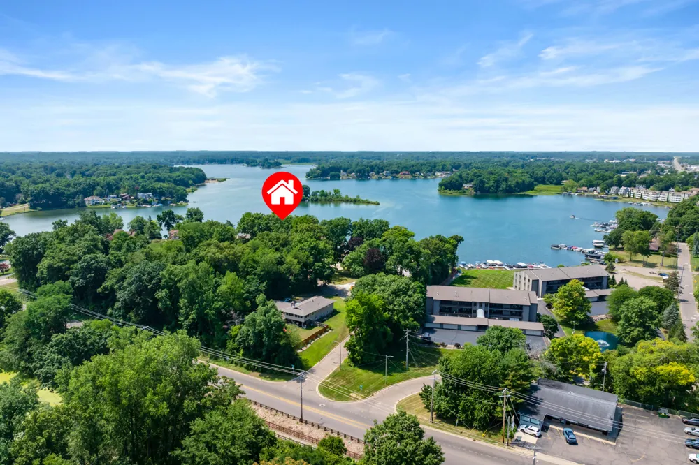 20 Hiawatha Drive Battle Creek City, MI 49015