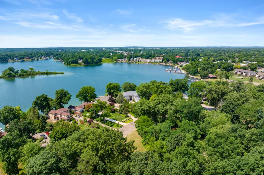 20 Hiawatha Drive Battle Creek City, MI 49015