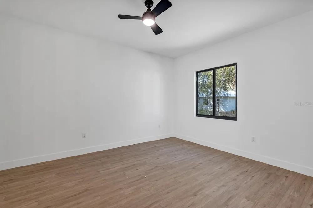 493 SYCAMORE Port Charlotte, FL 33954