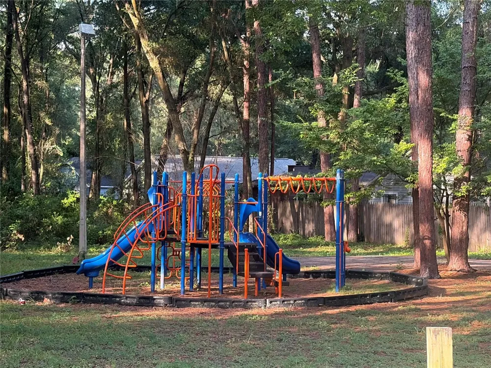 2038 SW 70TH TERRACE Gainesville, FL 32607