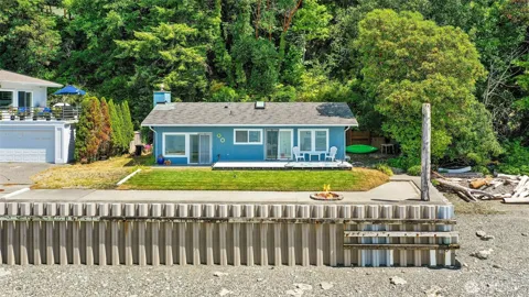 1122 Rockaway Lane