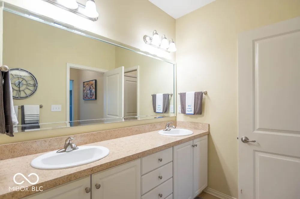 546 Bridgestone Drive Mooresville, IN 46158
