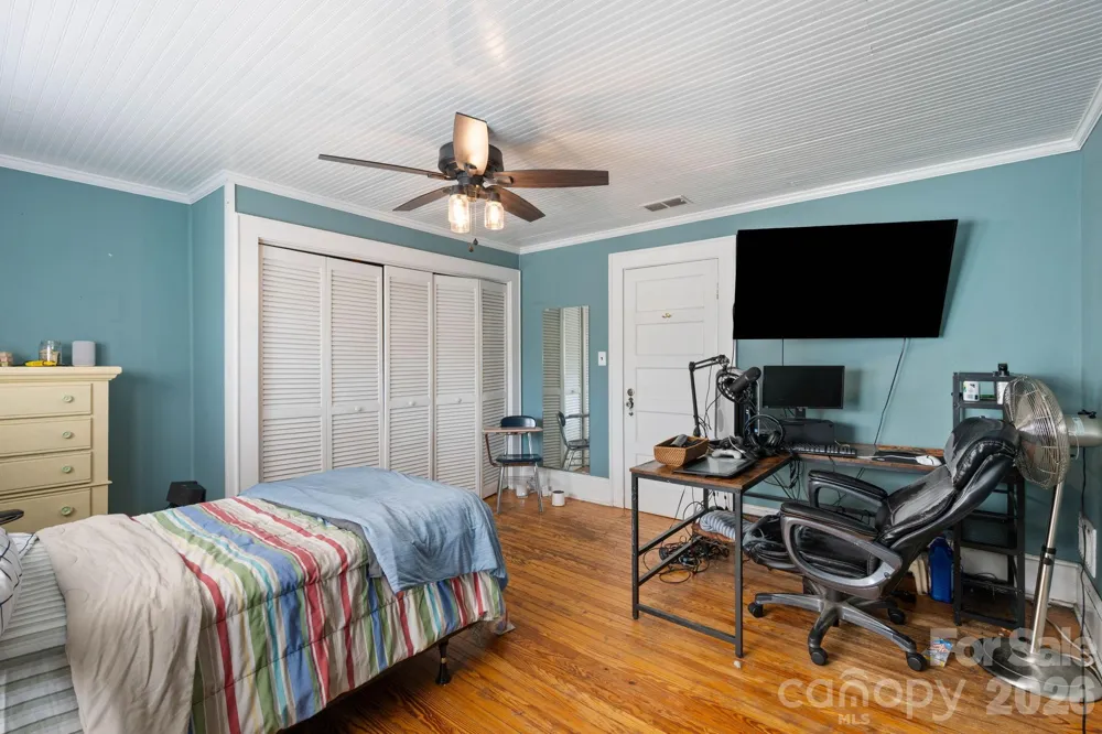 313 E Main Street Morganton, NC 28655