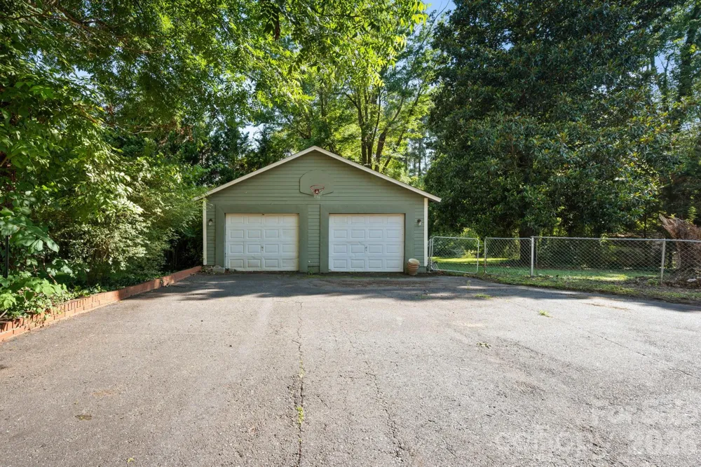 313 E Main Street Morganton, NC 28655