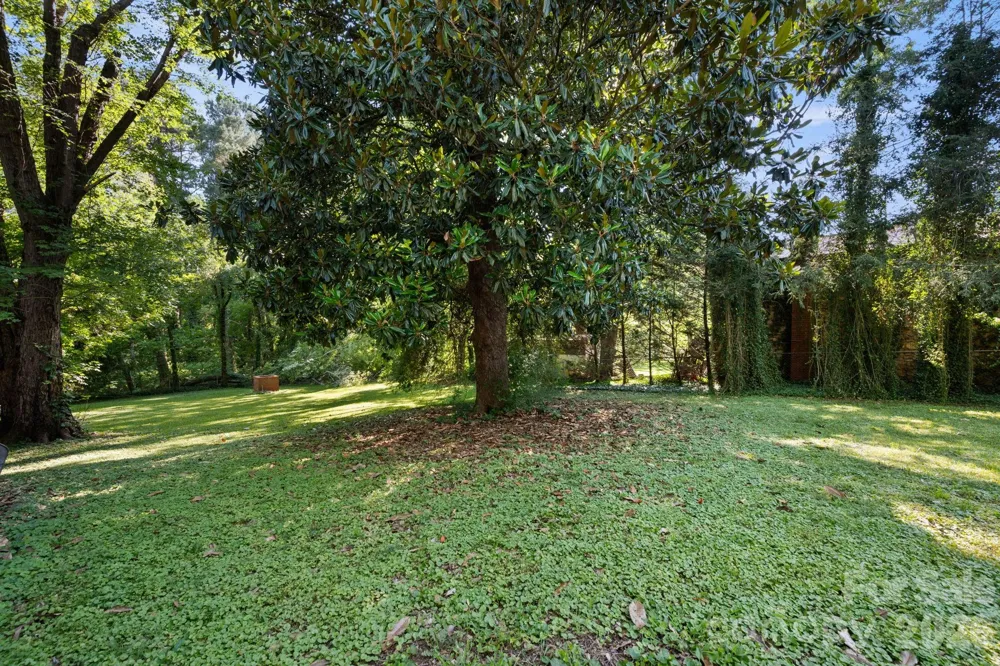 313 E Main Street Morganton, NC 28655