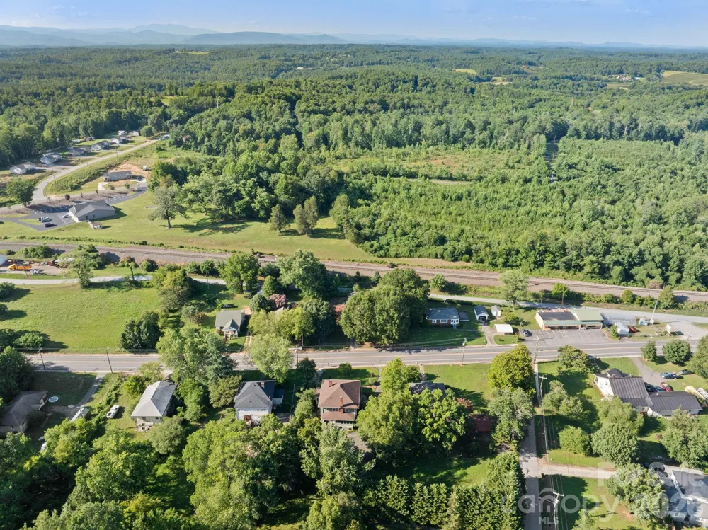 313 E Main Street Morganton, NC 28655