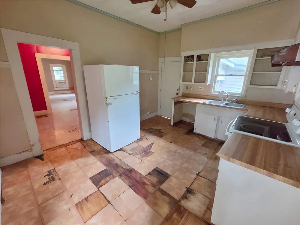 416 Sycamore Street Grapeland, TX 75844