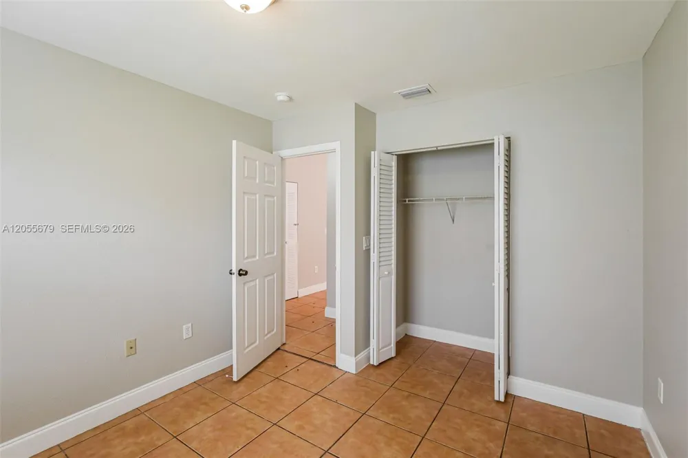10352 SW 208th Ln Cutler Bay, FL 33189