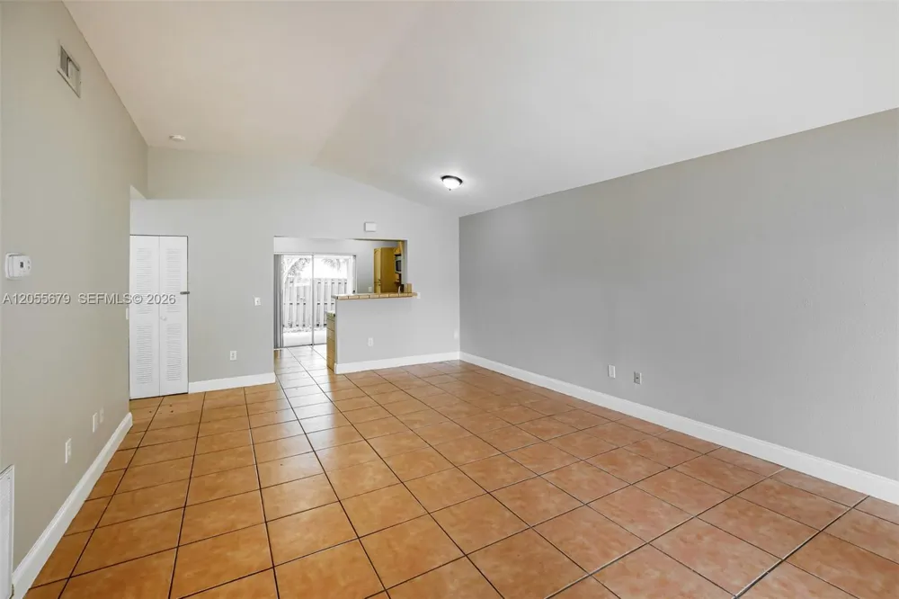 10352 SW 208th Ln Cutler Bay, FL 33189