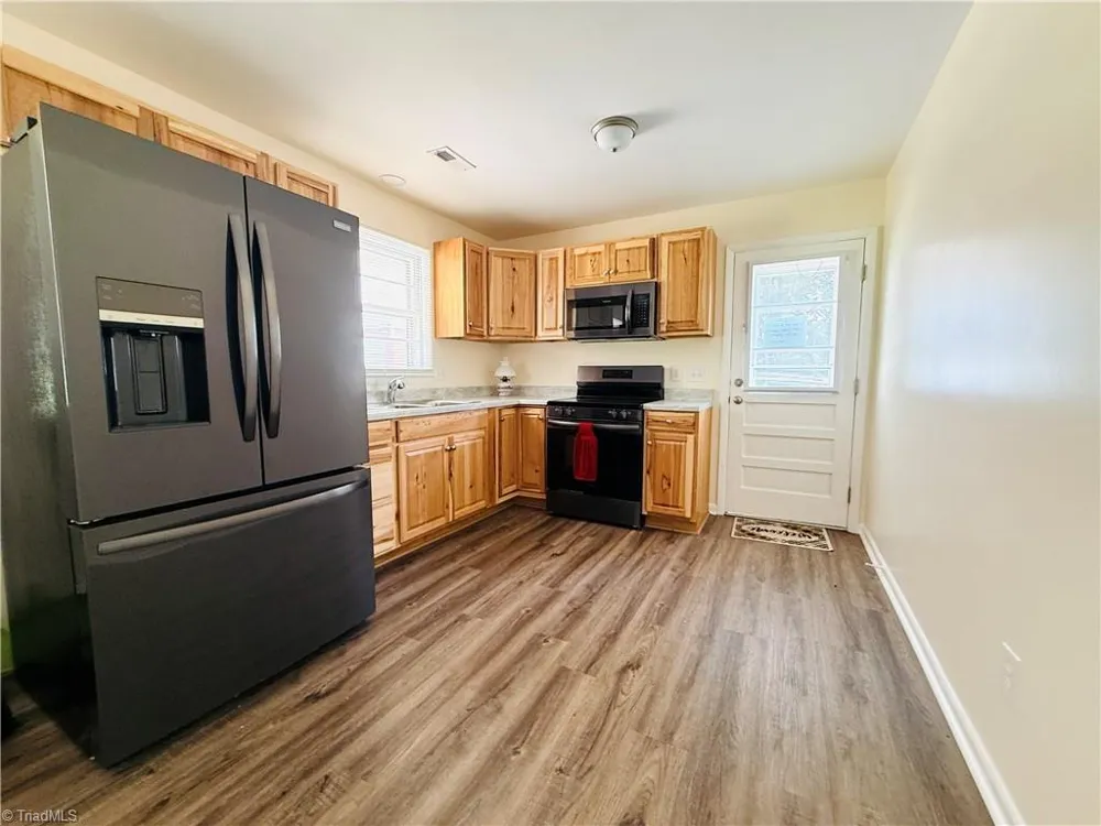 549 Ararat Hwy Ararat, VA 24053