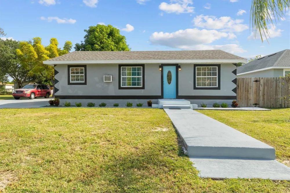 513 5TH STREET Dundee, FL 33838