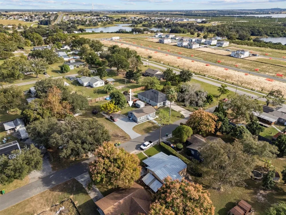 513 5TH STREET Dundee, FL 33838